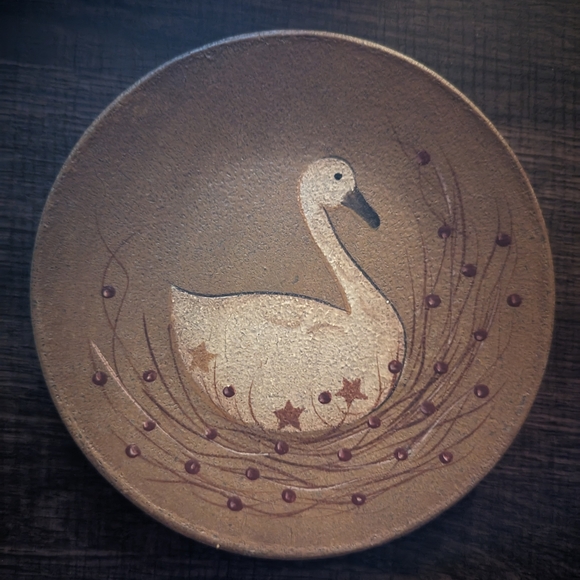 Hand Painted Vintage Primitive Decorative Plates with Small Easel - Picture 2 of 6